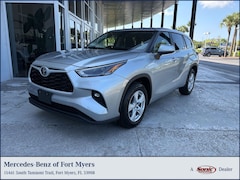 Used 2025 Toyota Highlander LE SUV for sale in Fort Myers