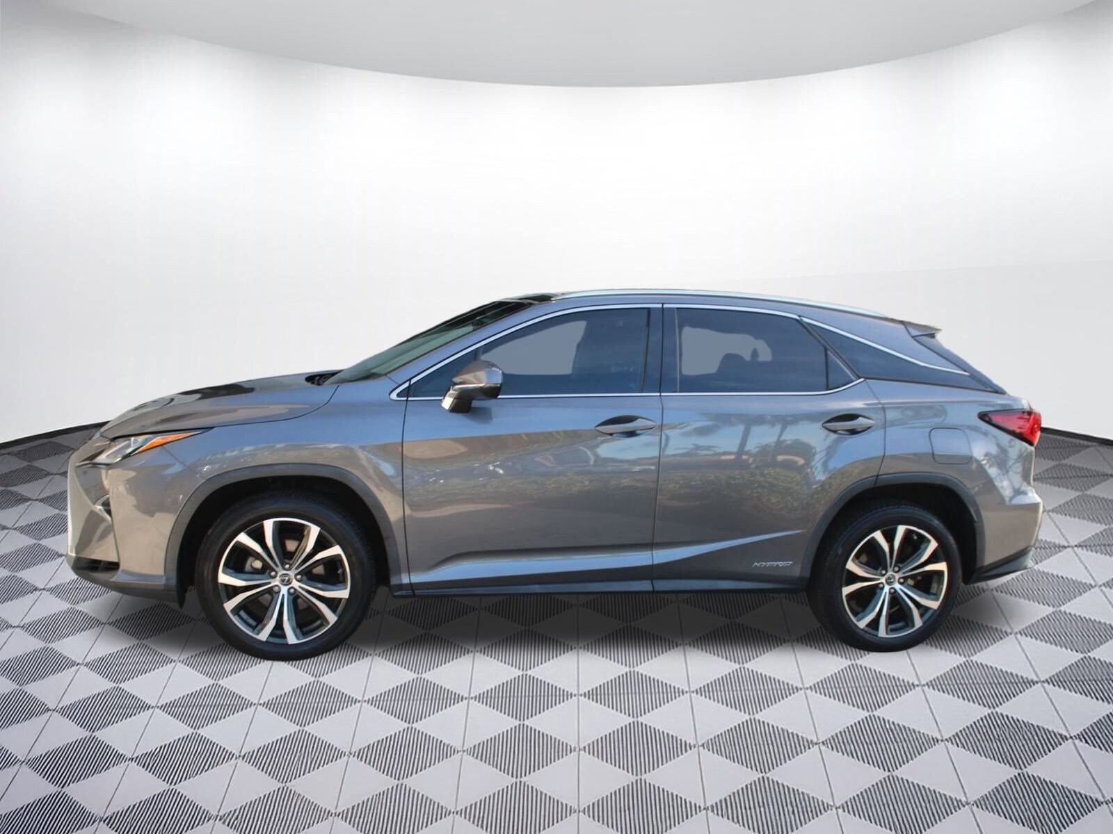 2019 Lexus RX 450h photo 2