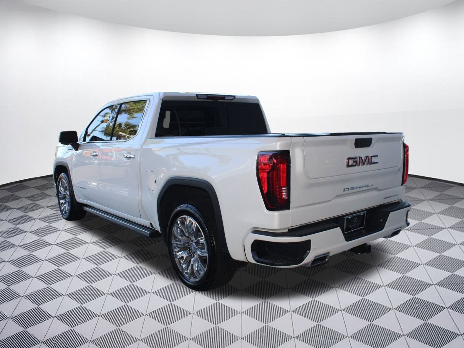 2024 Gmc Sierra 1500 Denali photo 3