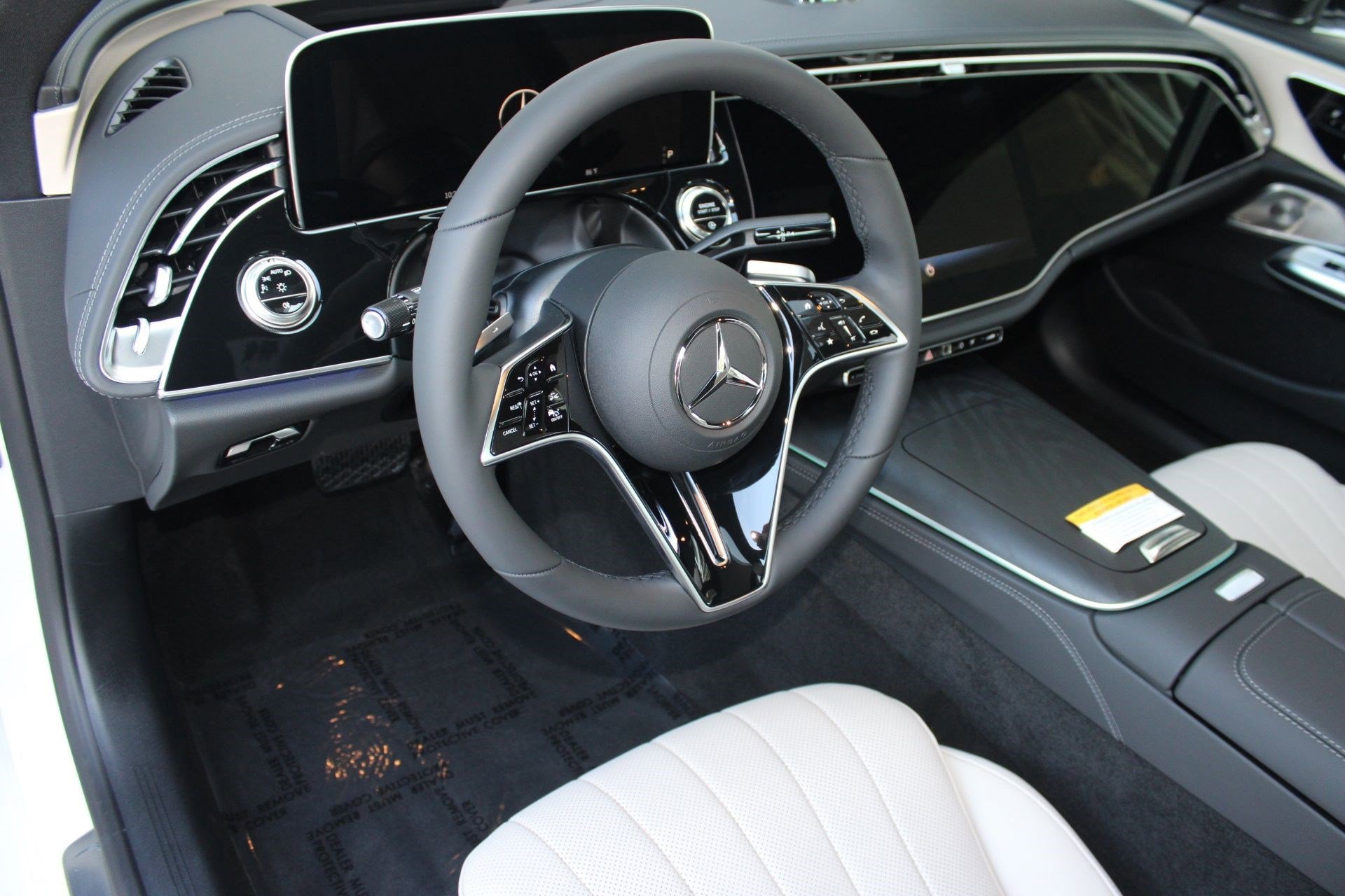 2026 Mercedes Benz E photo 4