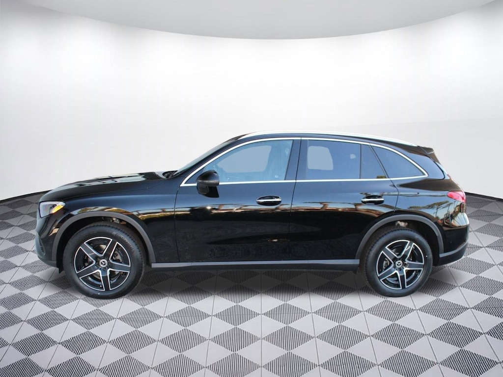 New 2026 Mercedes-Benz GLC 300 SUV