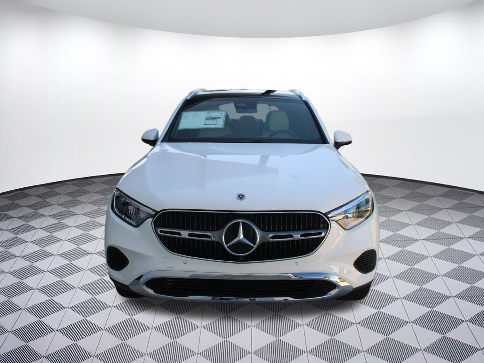 2026 Mercedes-Benz GLC Base - Photo 6