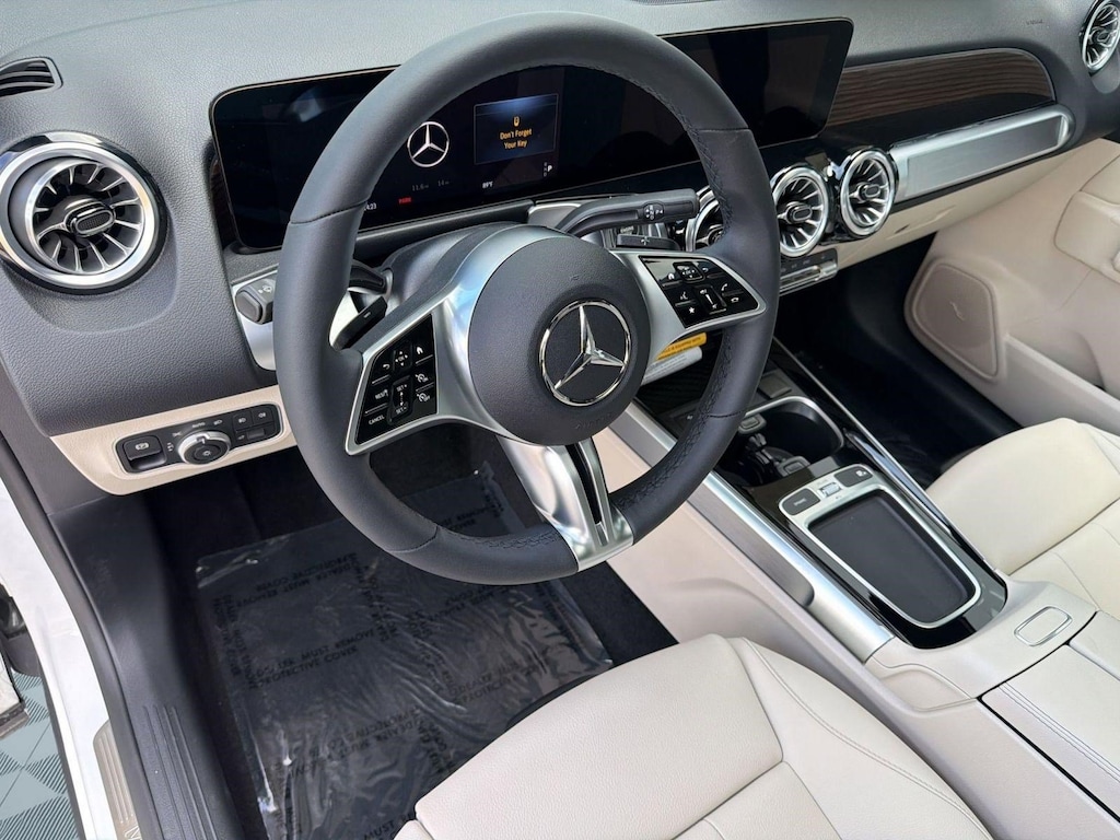 New 2026 Mercedes-Benz GLB 250 SUV