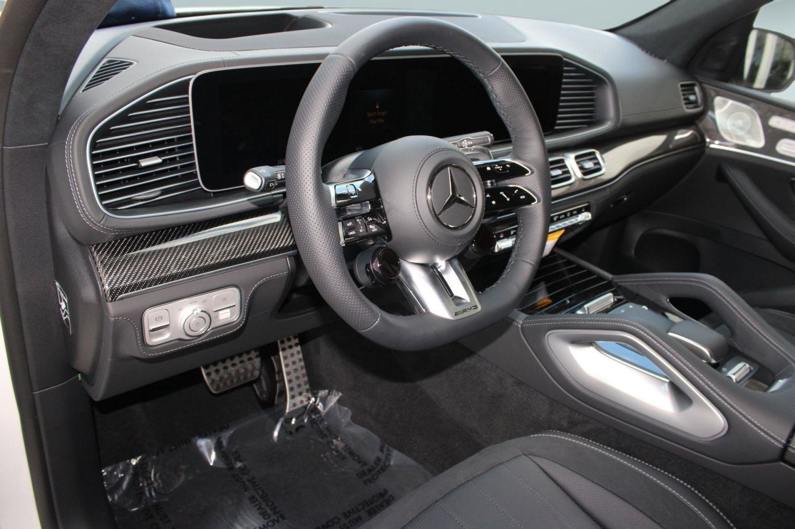 2026 Mercedes Benz GLE AMG 53 photo 4