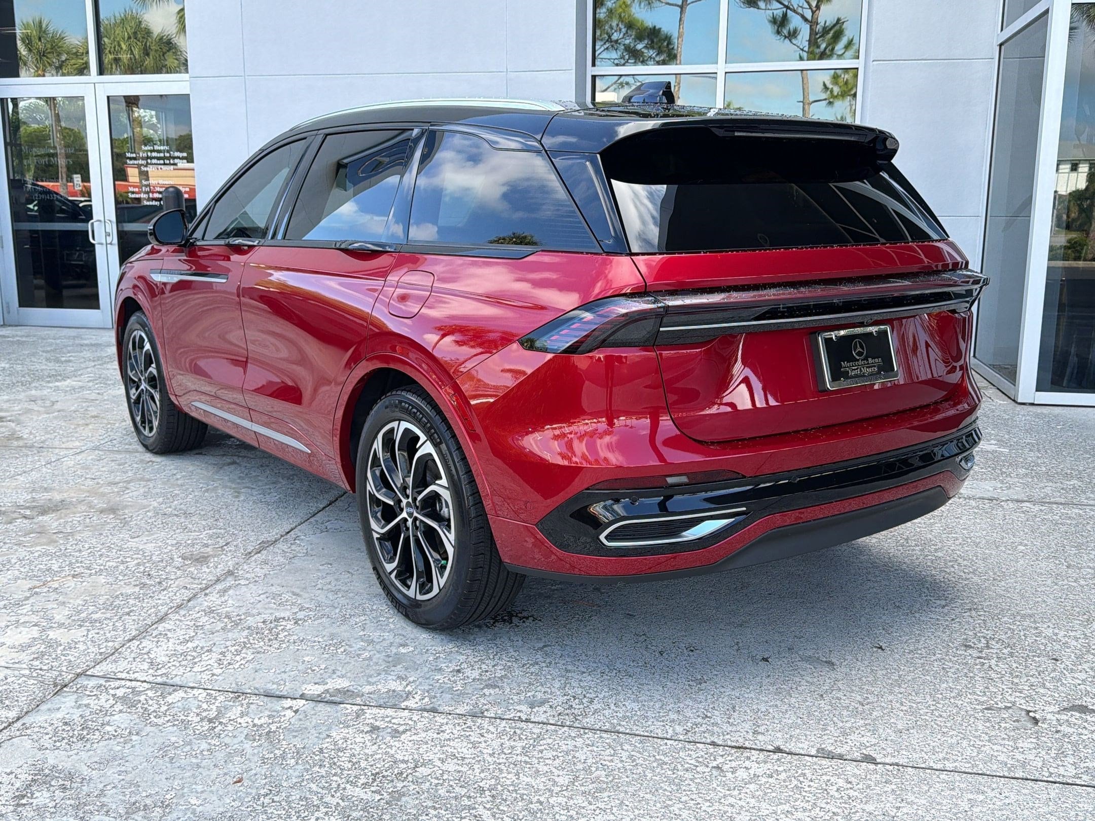 Nautilus Reserve SUV