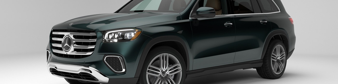 Grille of a Green Mercedes-Benz GLS