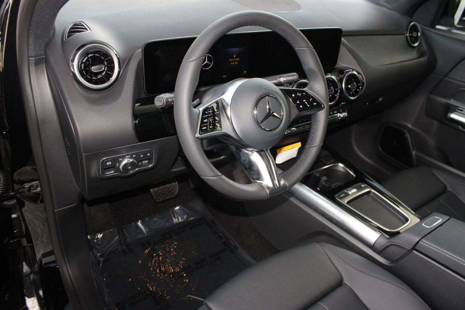 2026 Mercedes Benz GLA 250 photo 4
