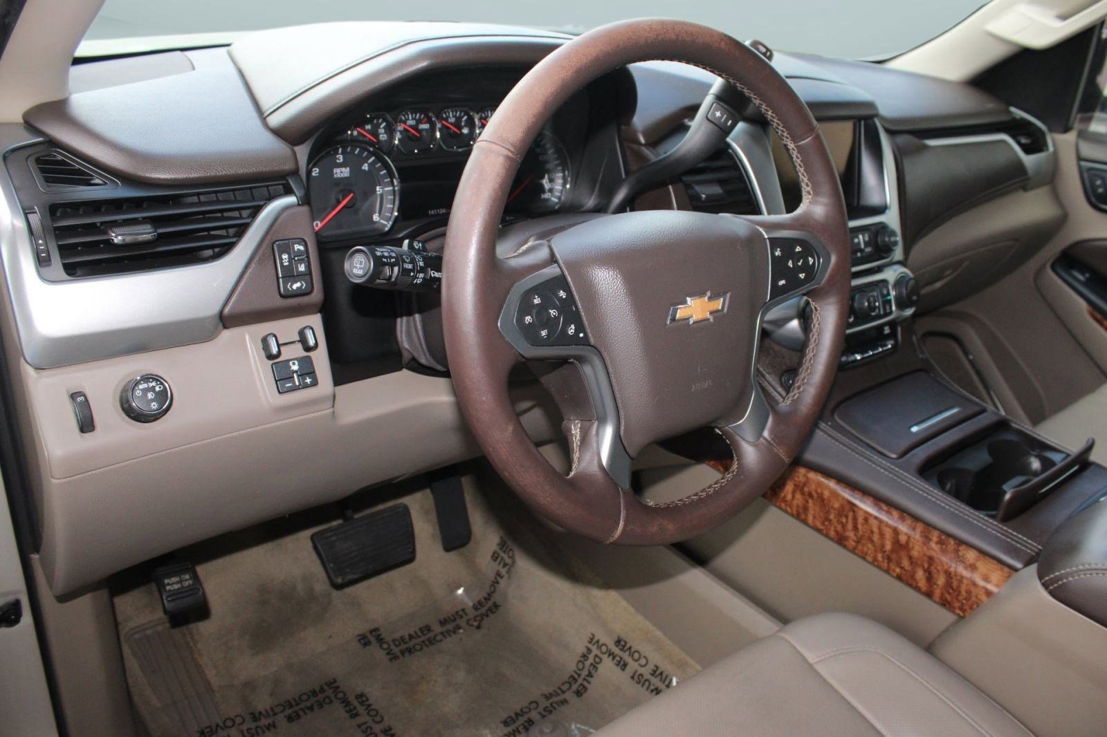 2015 Chevrolet Tahoe LTZ photo 4