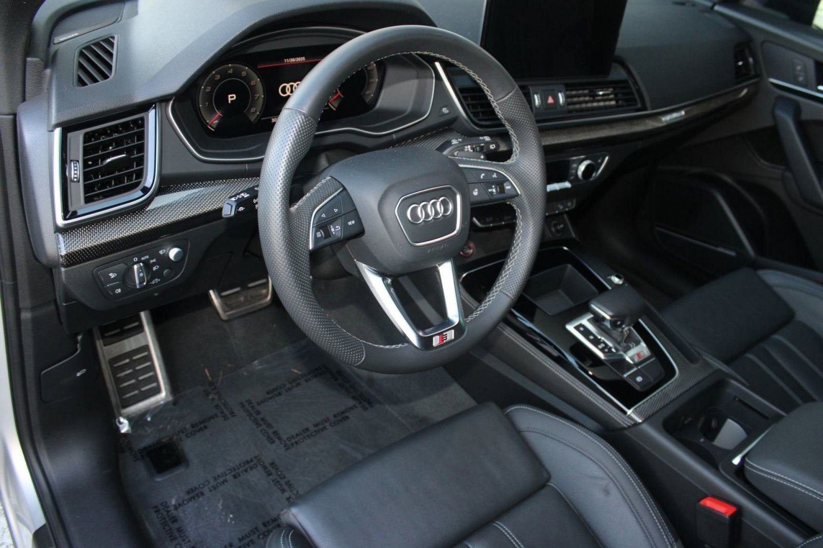 2022 Audi SQ5 Prestige photo 4