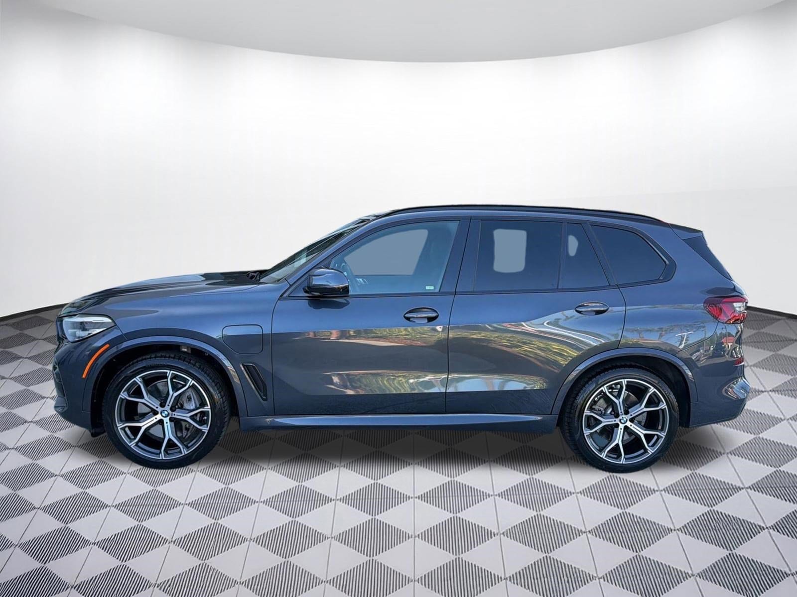 Used 2021 BMW X5 45e with VIN 5UXTA6C07M9E17465 for sale in Fort Myers, FL