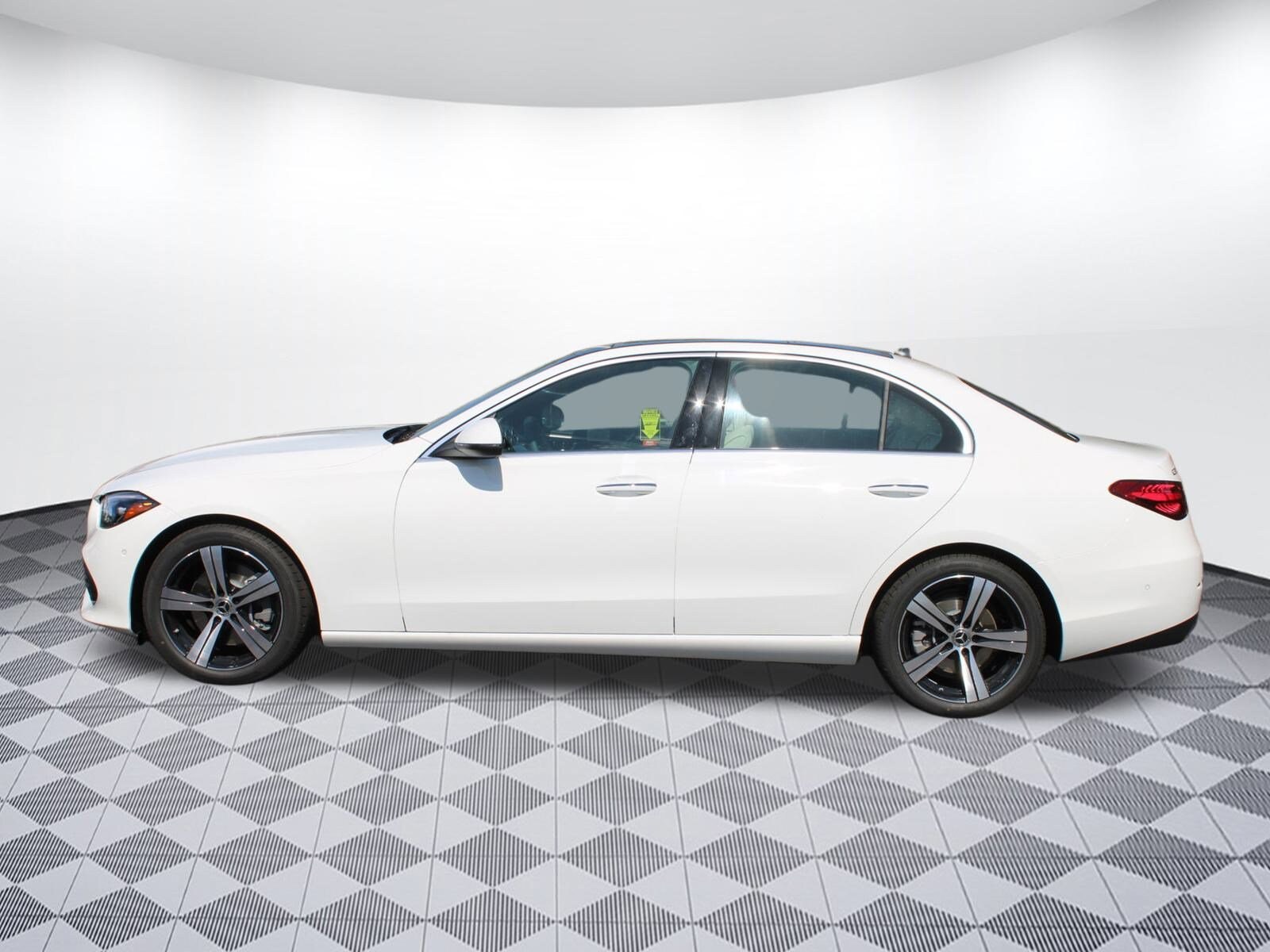 2025 Mercedes Benz C 300 Sedan photo 4