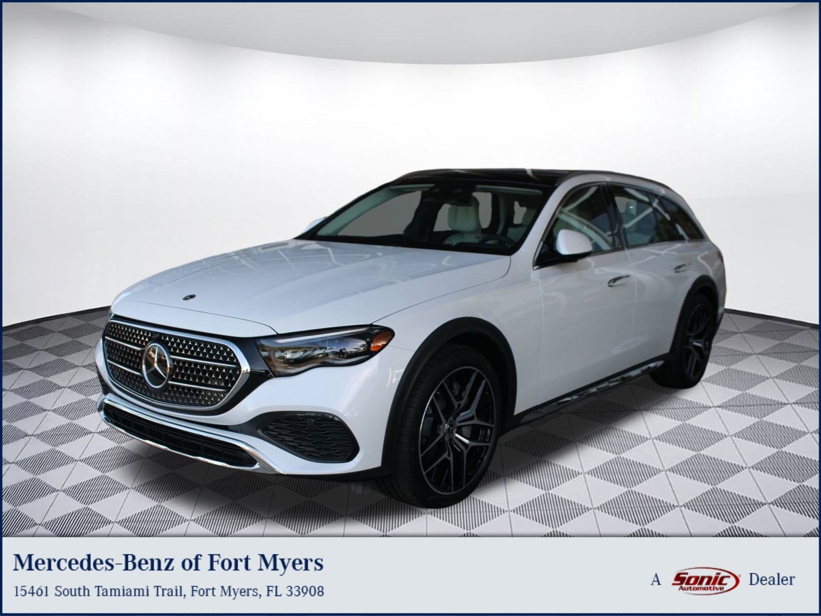 2026 Mercedes-Benz E-Class E450 All-Terrain's photo