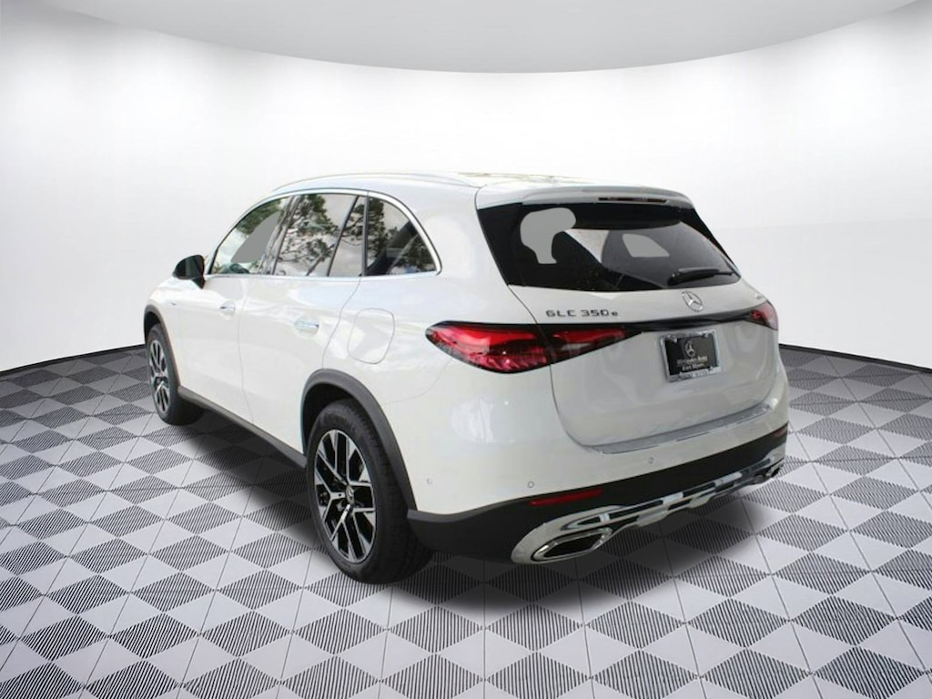 New 2025 Mercedes-Benz GLC 350e 4MATIC SUV