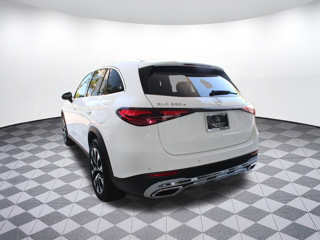 New 2026 Mercedes-Benz GLC 350e 4MATIC SUV