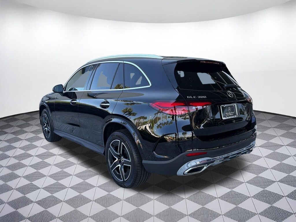 New 2026 Mercedes-Benz GLC 300 SUV
