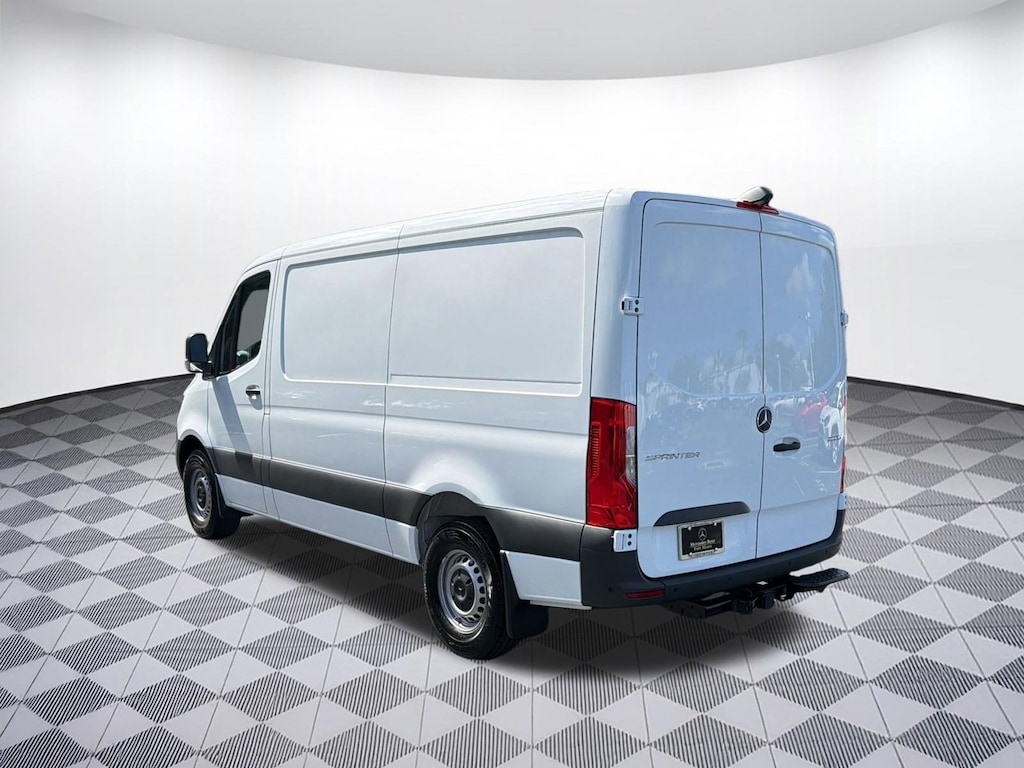 New 2026 Mercedes-Benz Sprinter 2500 Standard Roof 4-Cyl Diesel HO Van Cargo Van