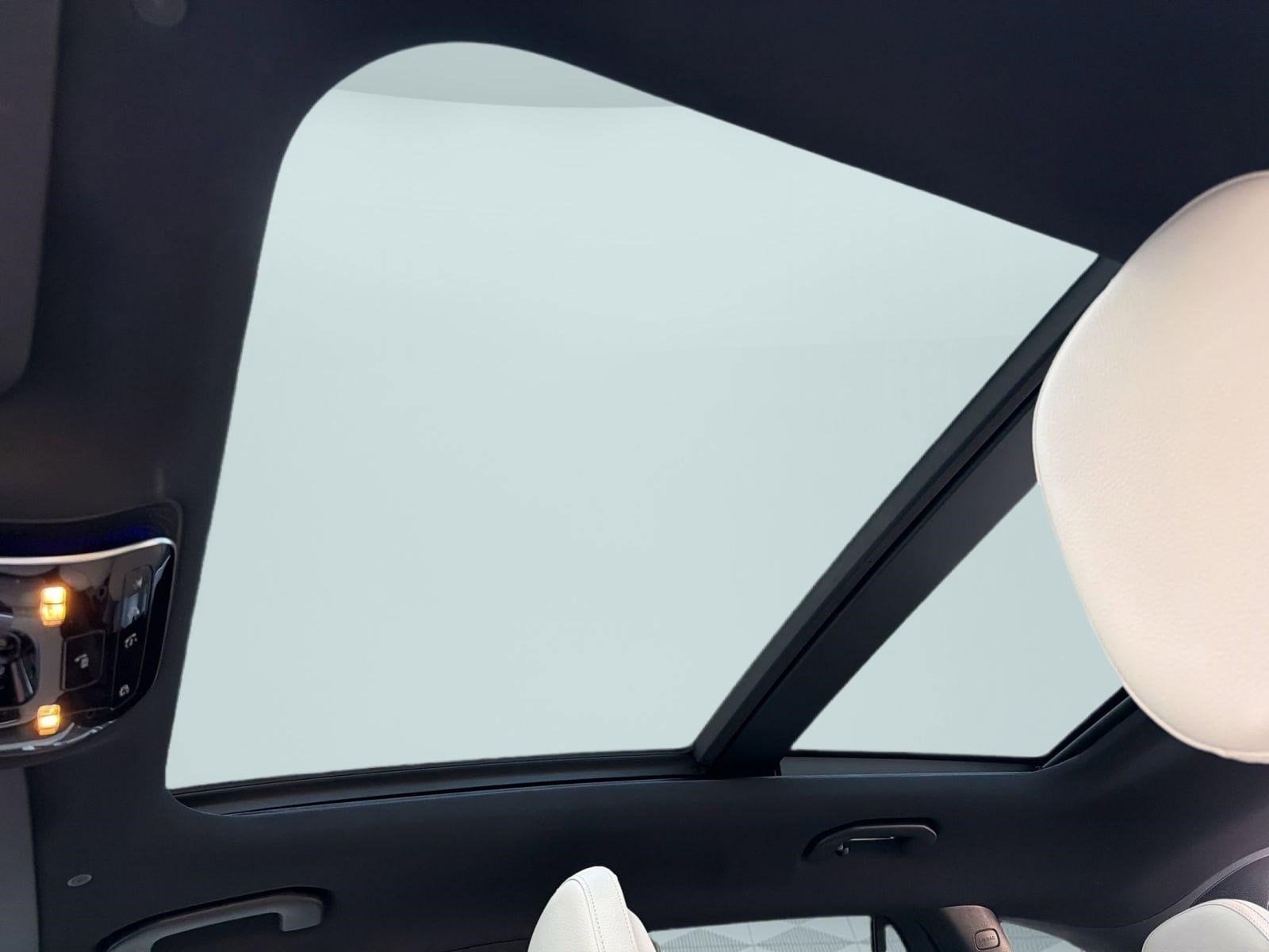 2026 Mercedes-Benz GLC Base - Photo 14