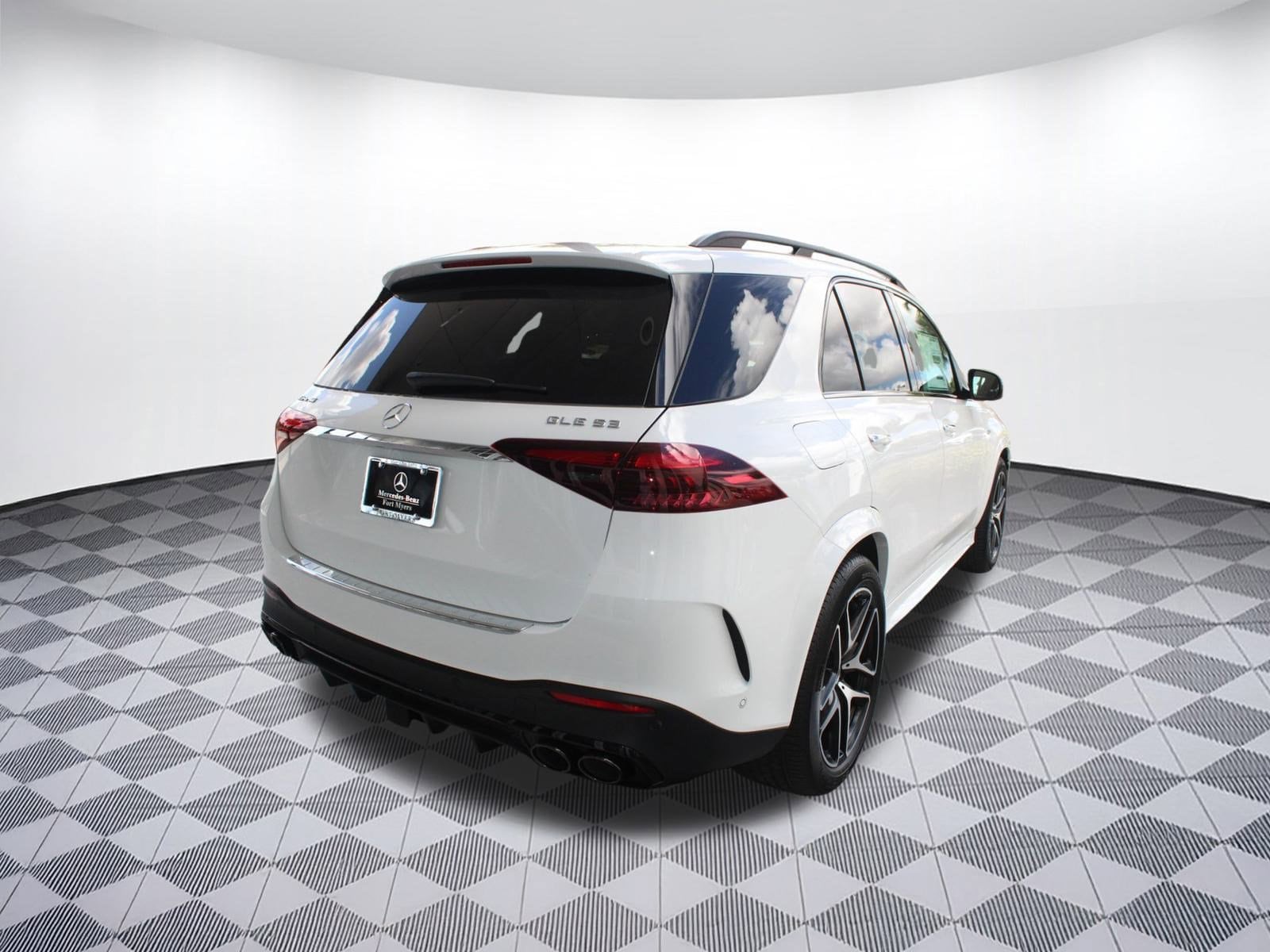 2026 Mercedes-Benz GLE AMG GLE 53 - Photo 9