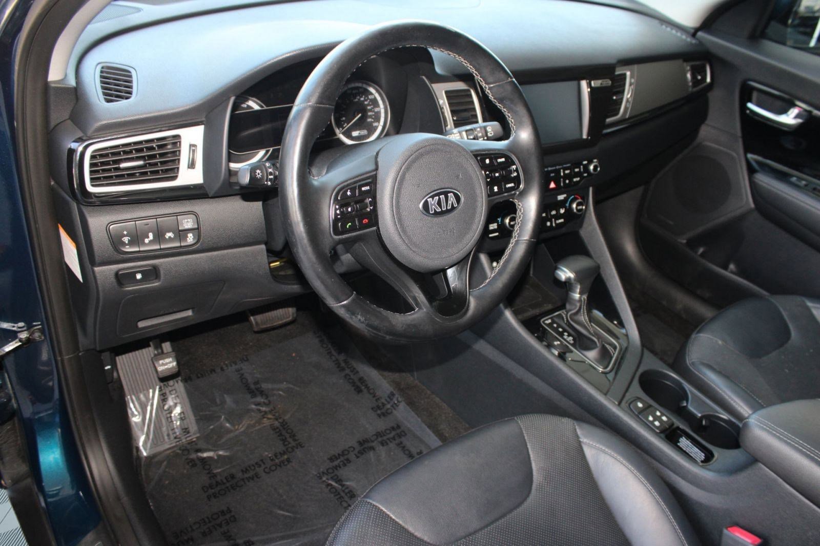 2019 Kia Niro Touring photo 4