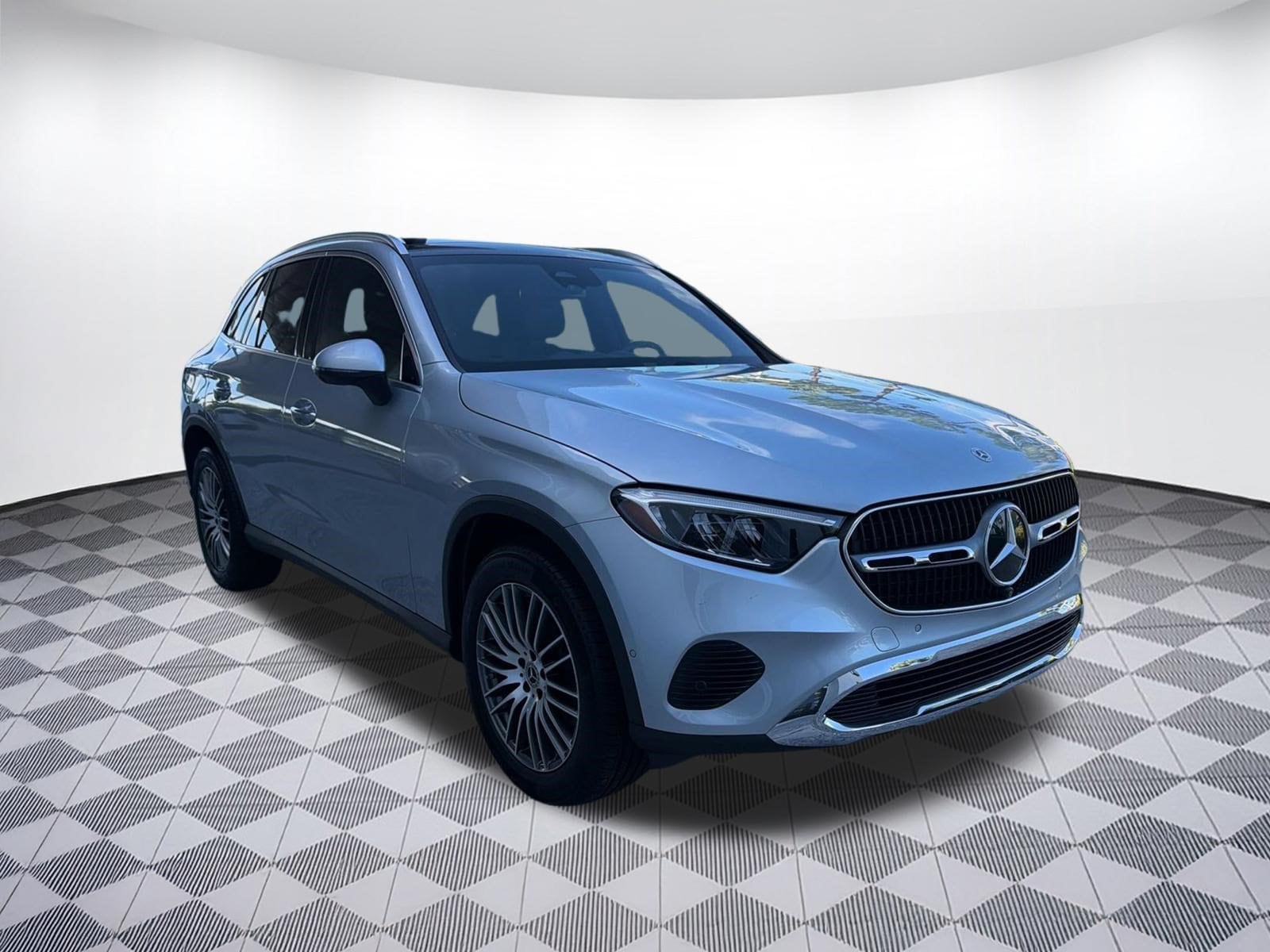 2026 Mercedes-Benz GLC Base - Photo 7