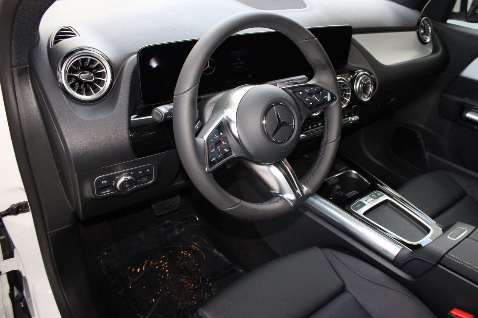 2026 Mercedes Benz GLA 250 photo 4