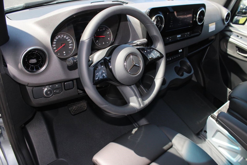 New 2025 Mercedes-Benz Sprinter 2500 Standard Roof 4-Cyl Diesel HO Van Passenger Van