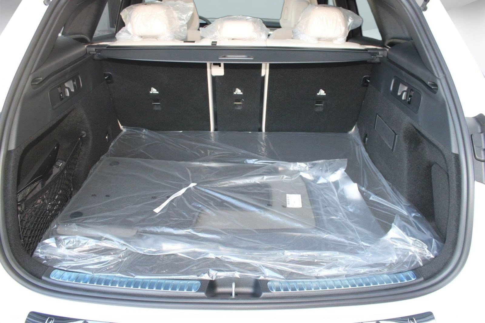 2026 Mercedes-Benz GLC Base - Photo 32