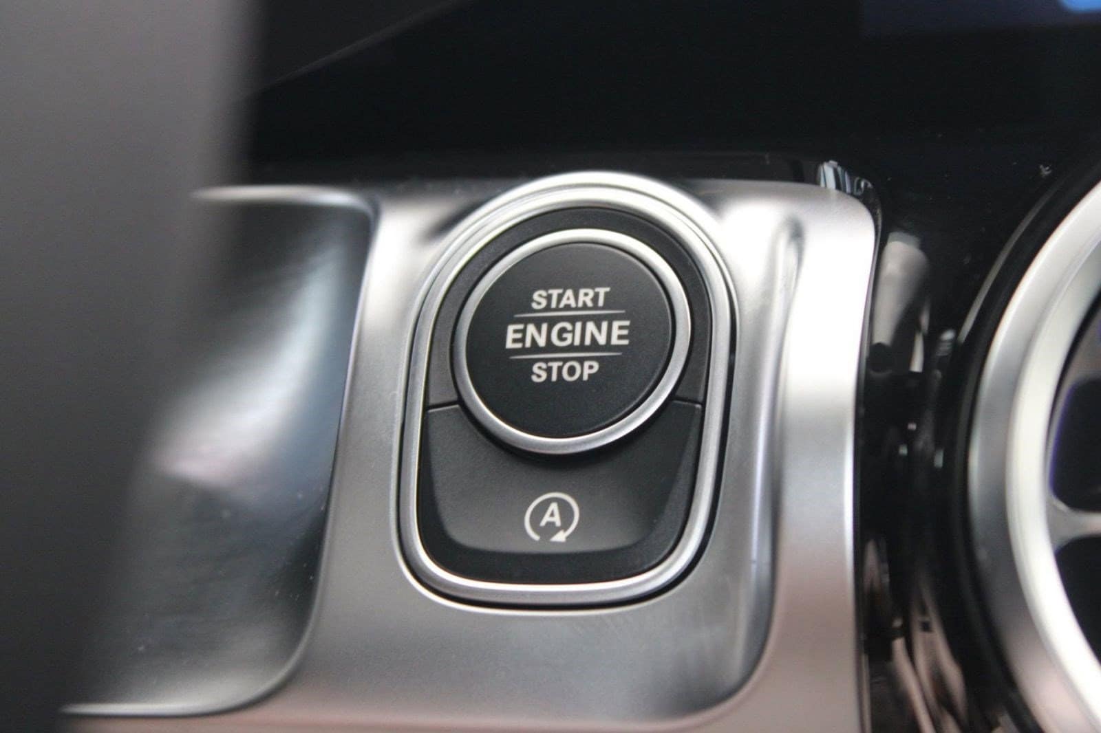 2026 Mercedes-Benz GLB GLB 250 - Photo 24