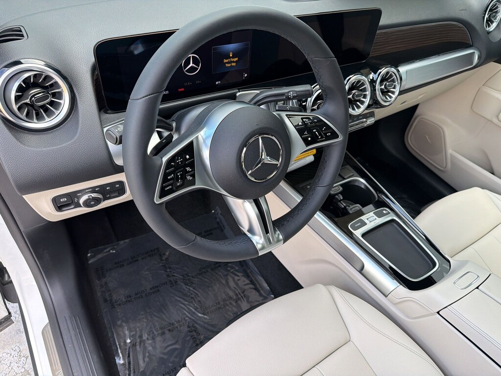 New 2026 Mercedes-Benz GLB 250 SUV