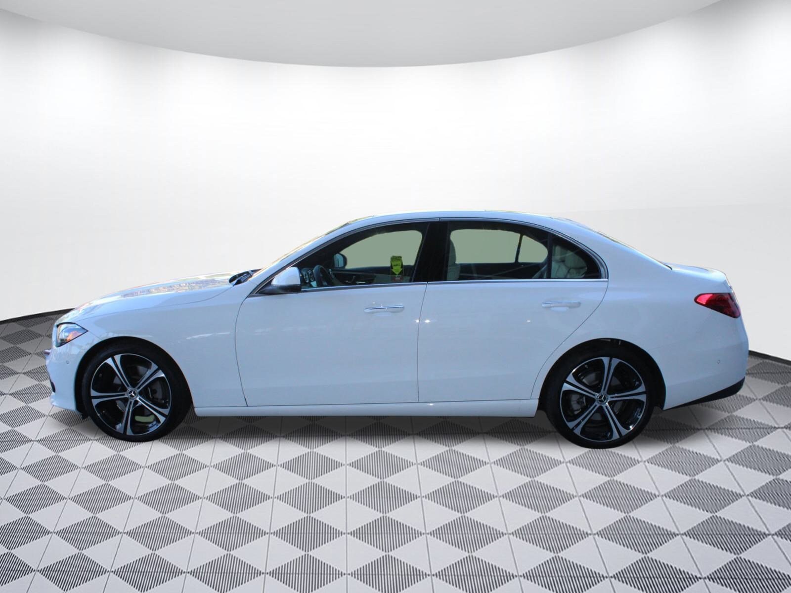 2025 Mercedes Benz C 300 4MATIC photo 4
