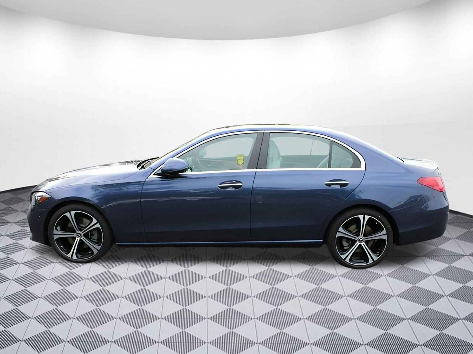 2025 Mercedes Benz C 300 photo 4