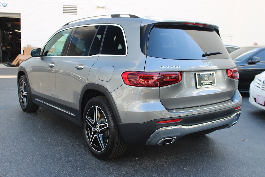 New 2026 Mercedes-Benz GLB 250 SUV