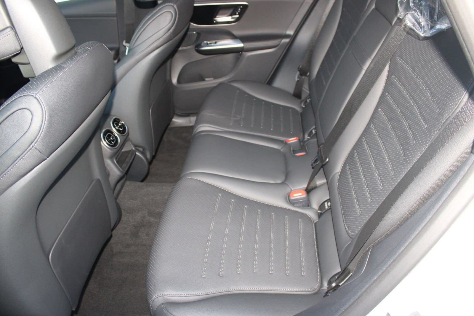 2026 Mercedes-Benz GLC Base - Photo 15