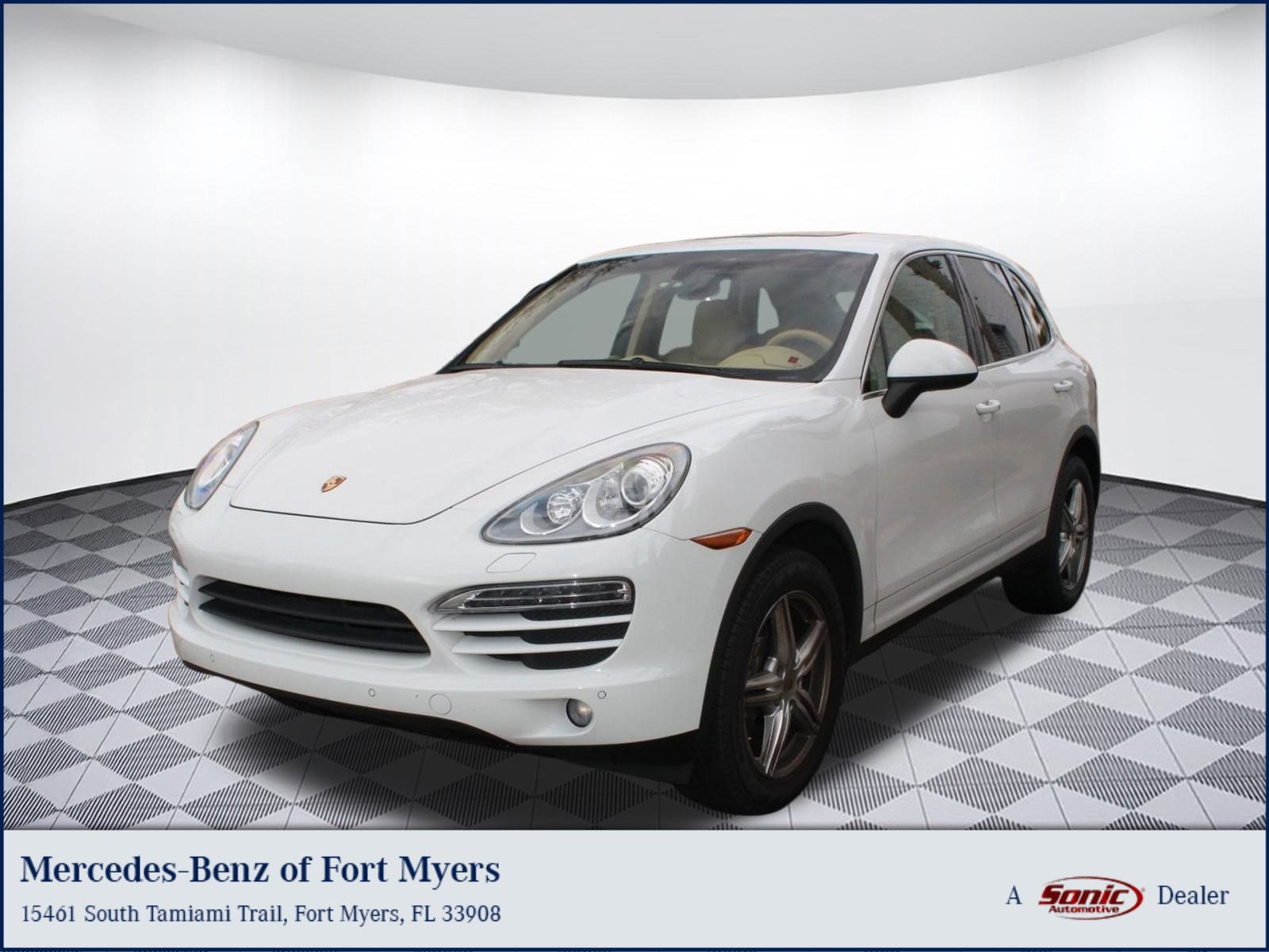 2014 Porsche Cayenne Base