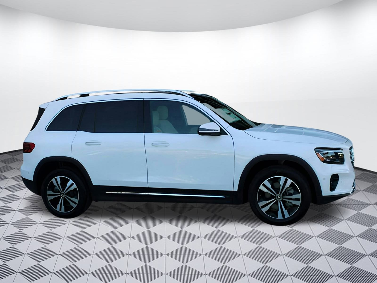 Used 2025 Mercedes-Benz GLB Base with VIN W1N4M4GB2SW422414 for sale in Fort Myers, FL