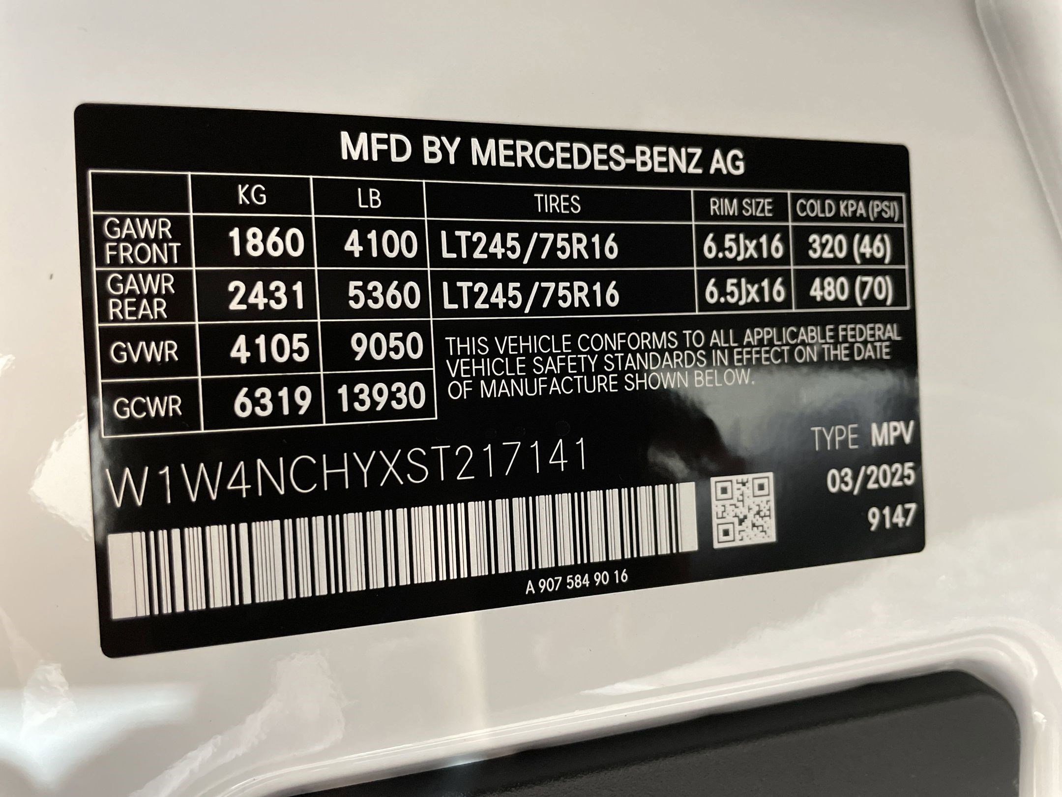 2025 Mercedes-Benz Sprinter Crew Van Base - Photo 14
