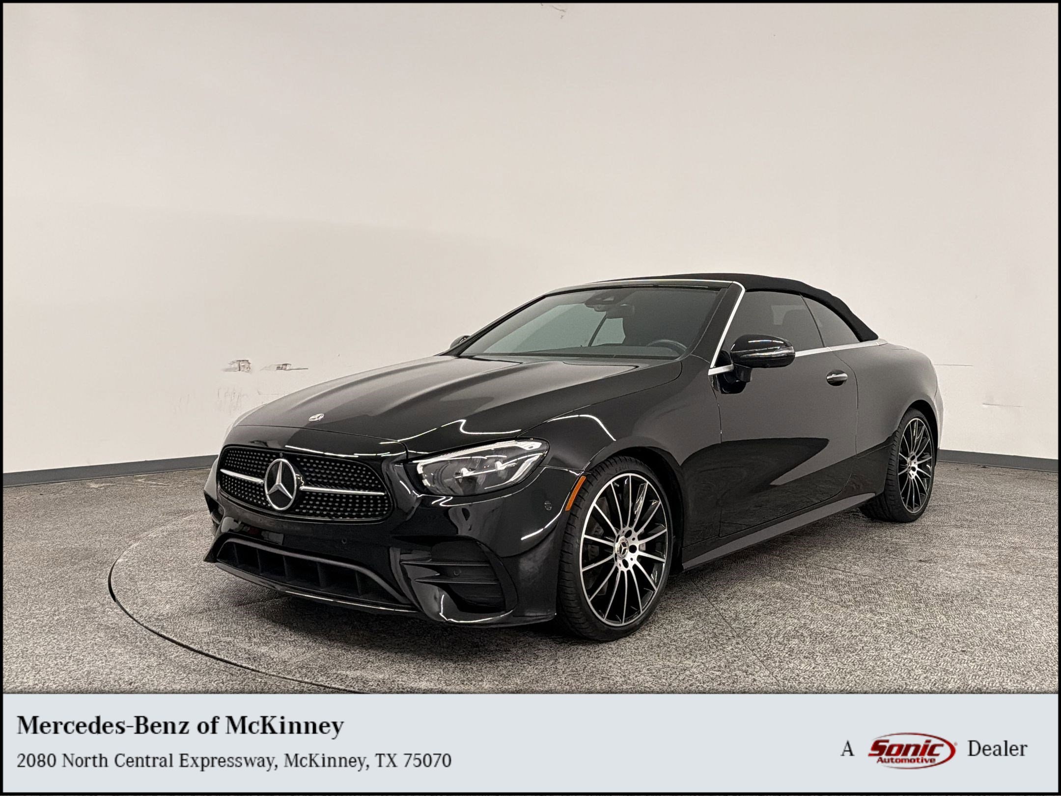 2022 Mercedes-Benz E-Class E450 Cabriolet's photo