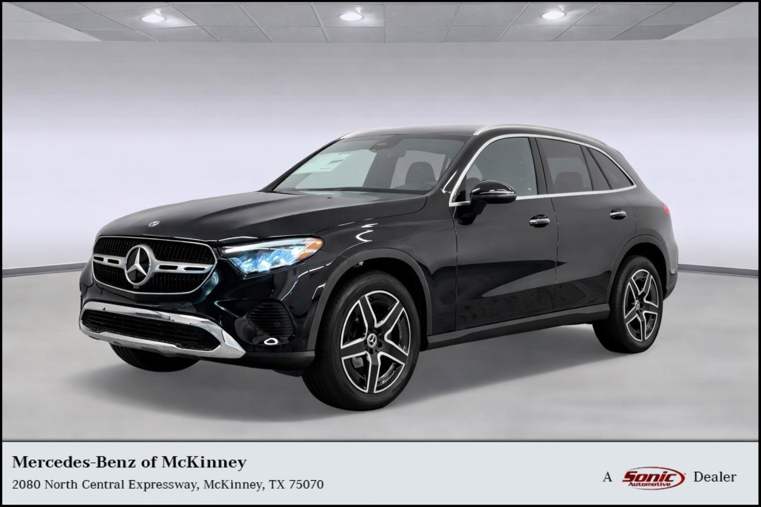2026 Mercedes-Benz GLC Base's photo