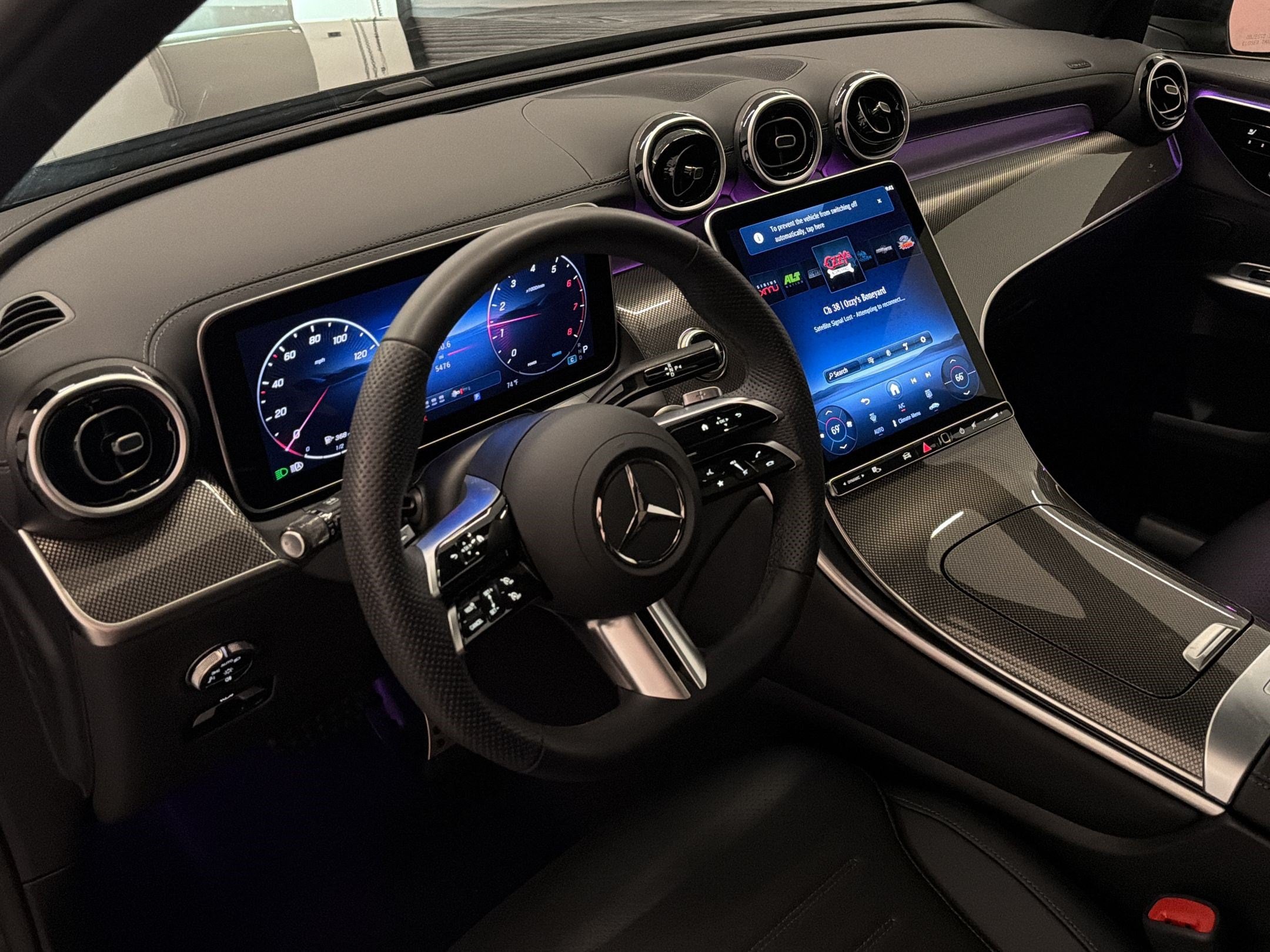 2026 Mercedes-Benz GLC Base - Photo 4