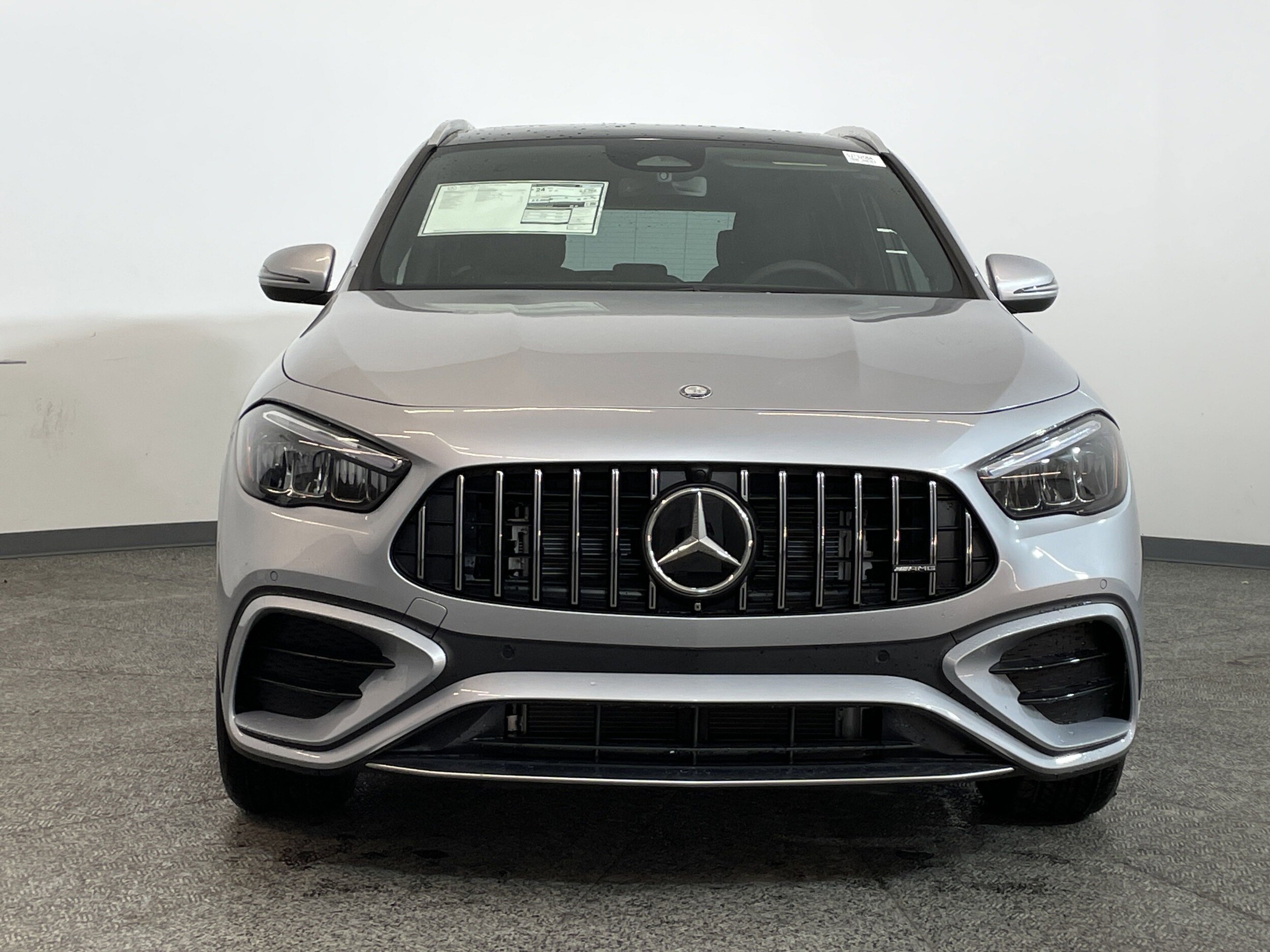 2025 Mercedes Benz GLA AMG 35 4MATIC photo 2