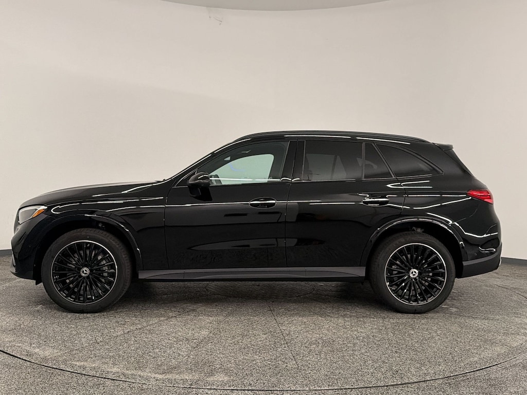 New 2026 Mercedes-Benz GLC 300 SUV