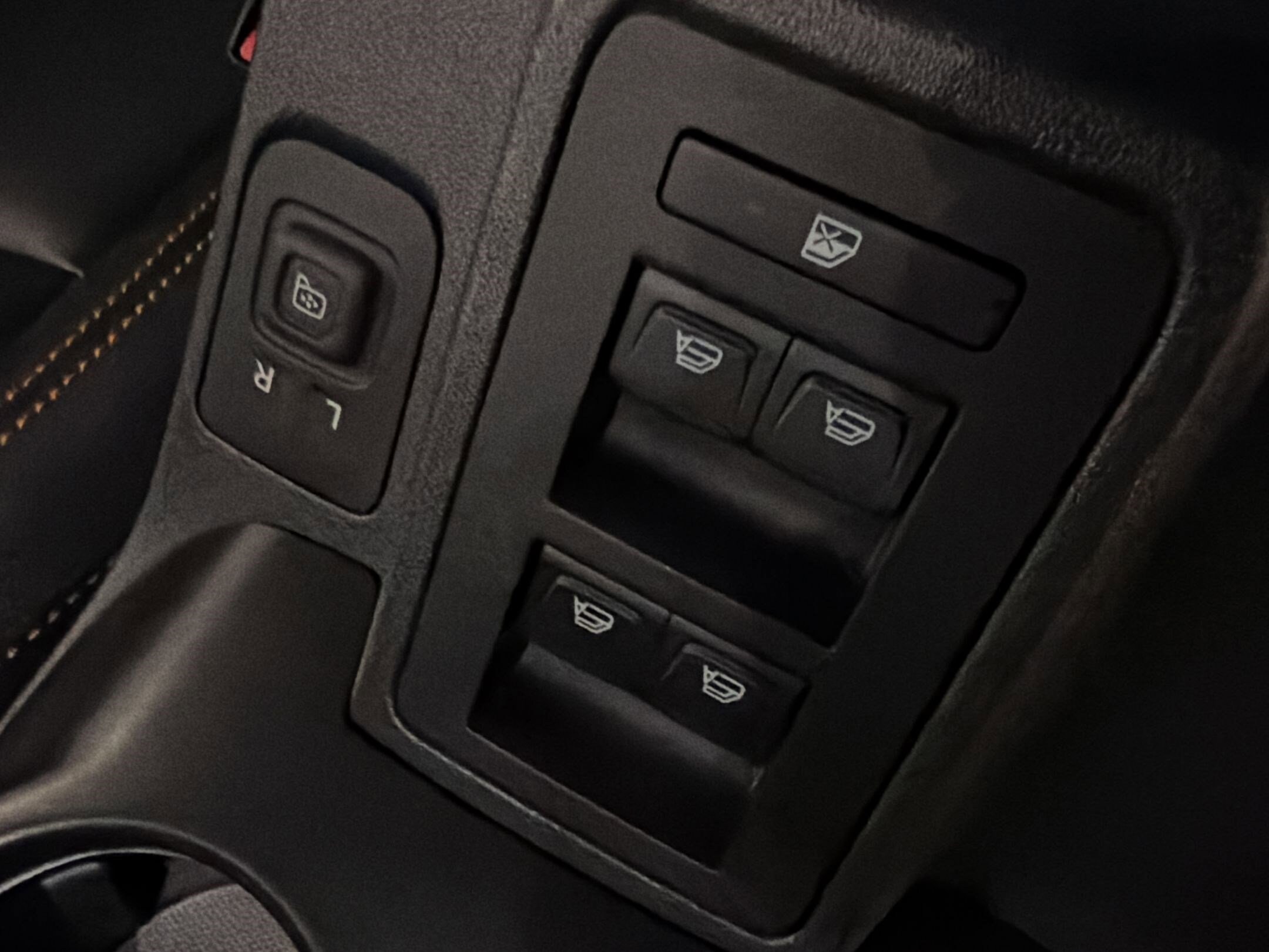 2024 Ford Bronco 4-Door Badlands - Photo 19