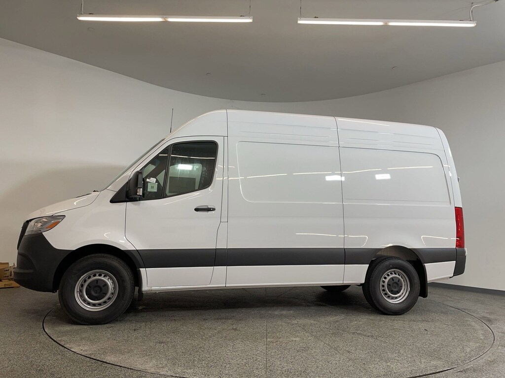 New 2025 Mercedes-Benz Sprinter 2500 Standard Roof 4-Cyl Diesel HO Van Crew Van