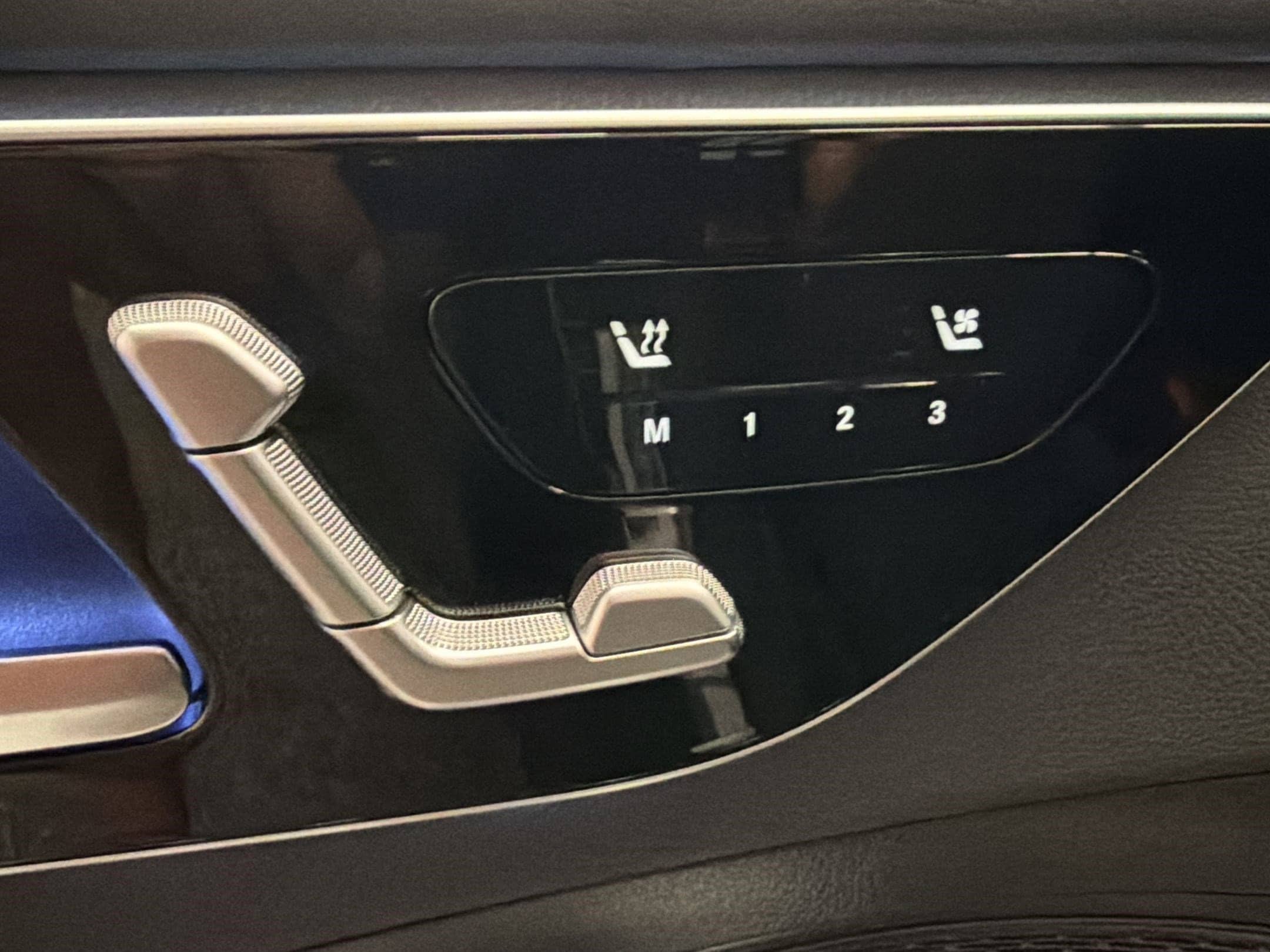 2026 Mercedes-Benz C-Class Sedan C 300 - Photo 20
