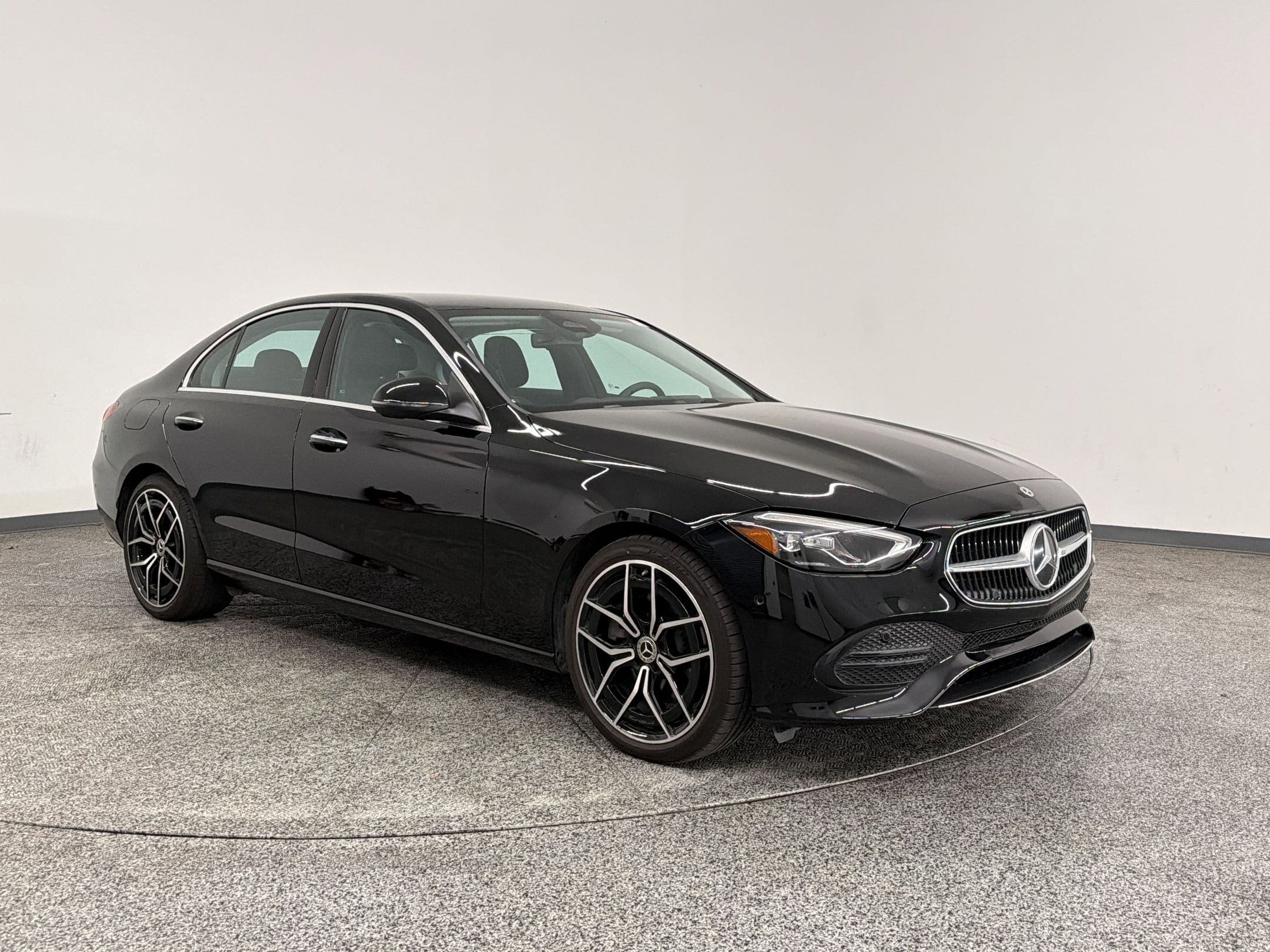 2026 Mercedes-Benz C-Class Sedan C 300 - Photo 7