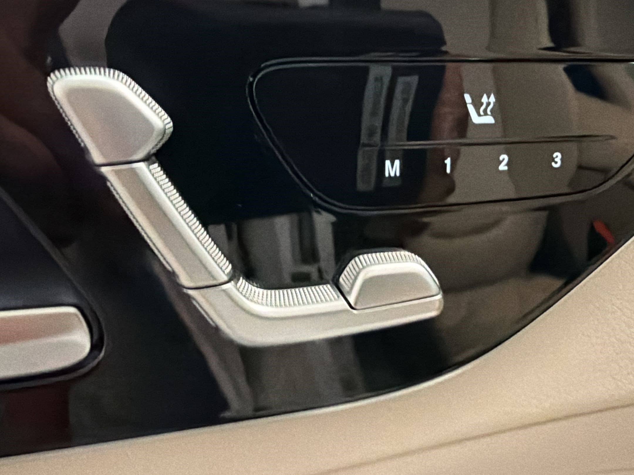 2026 Mercedes-Benz C-Class Sedan C 300 - Photo 20