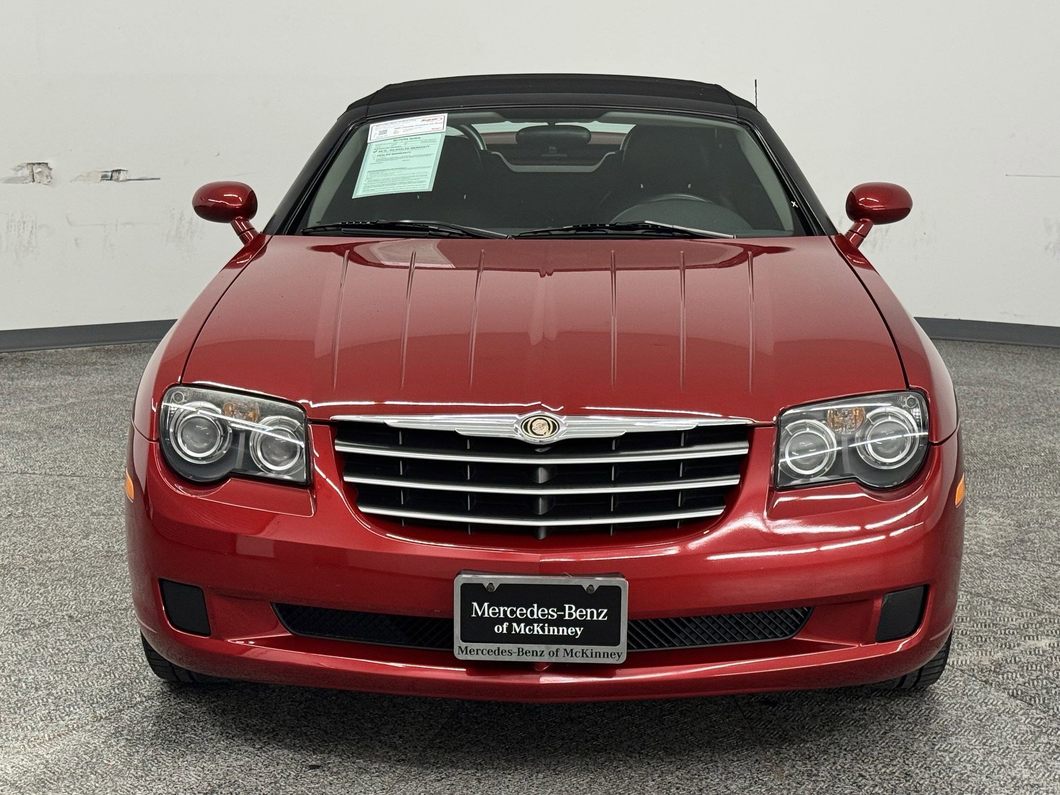 2007 Chrysler Crossfire Base photo 2