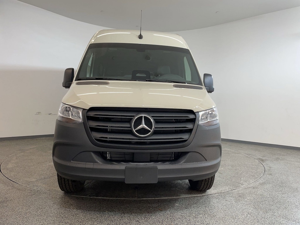 New 2025 Mercedes-Benz Sprinter 2500 High Roof 4-Cyl Diesel HO Van Crew Van