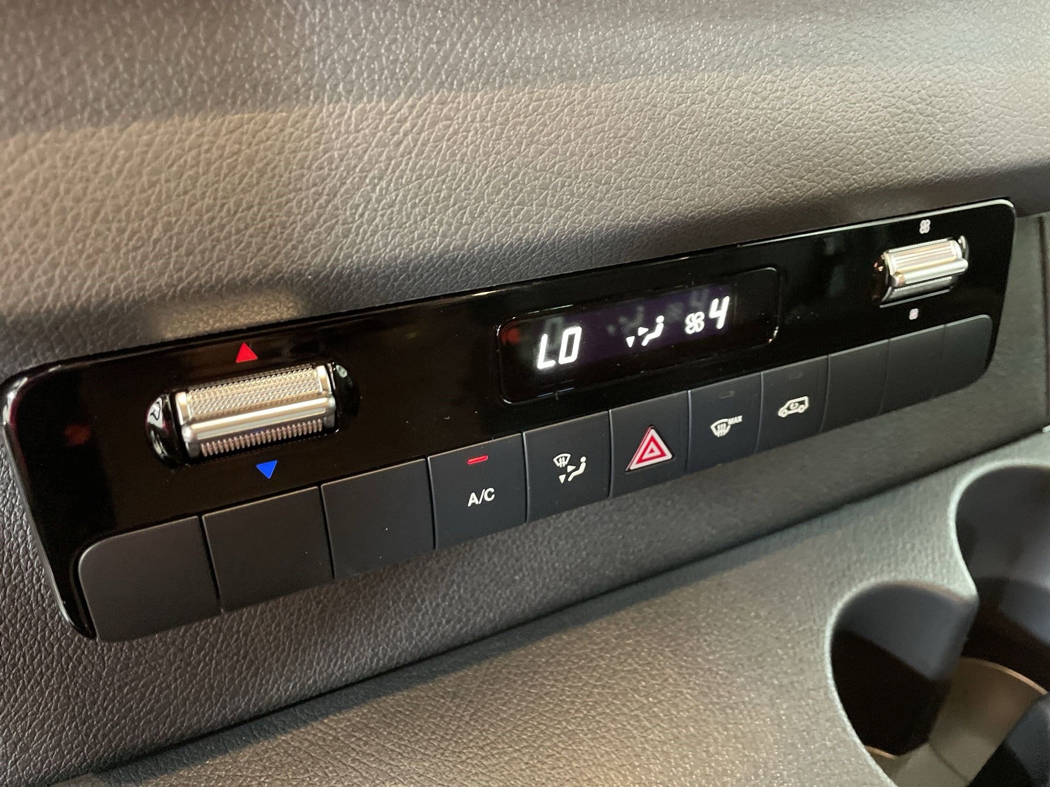 2025 Mercedes-Benz Sprinter Crew Van Base - Photo 22