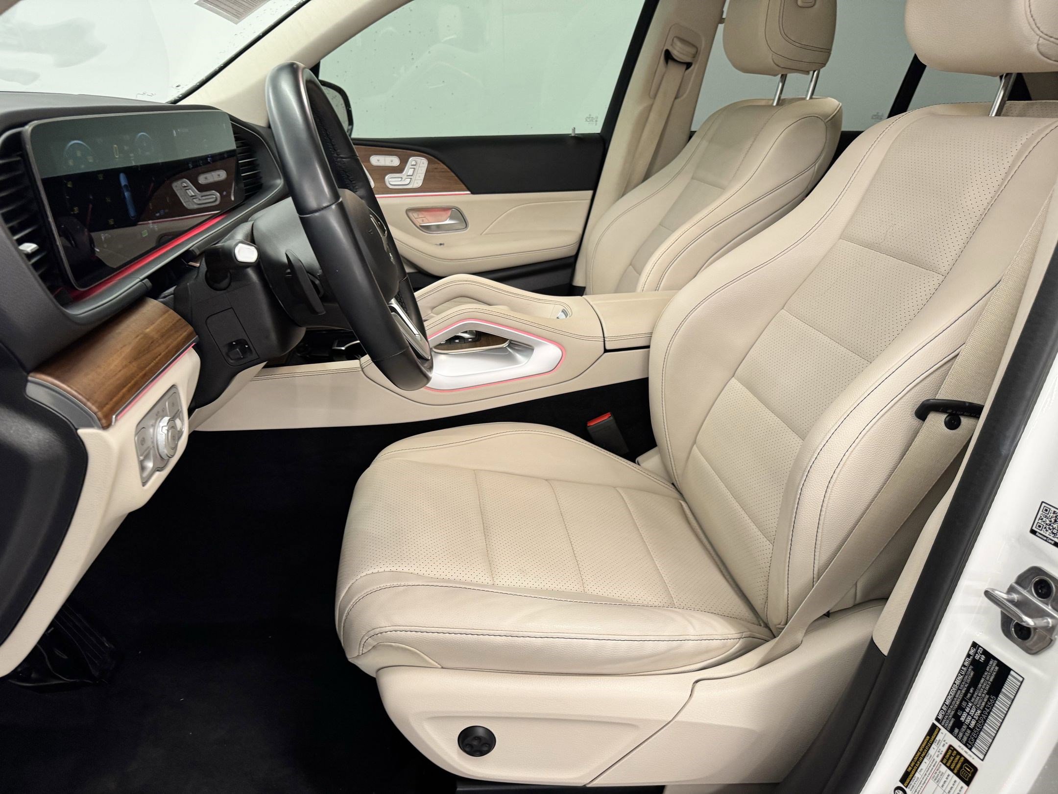 2023 Mercedes Benz GLE 450 4MATIC photo 3